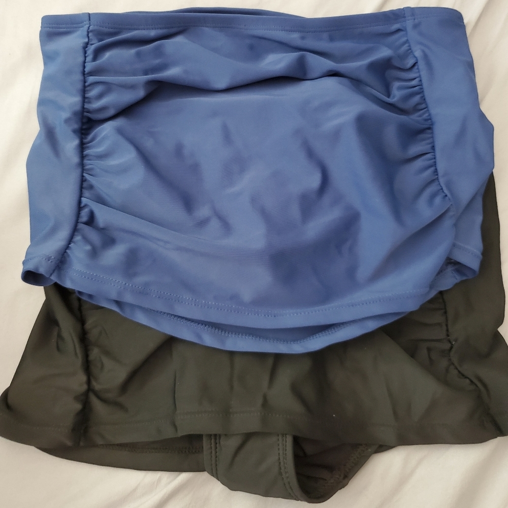 2 skirted mid rise bikini bottoms